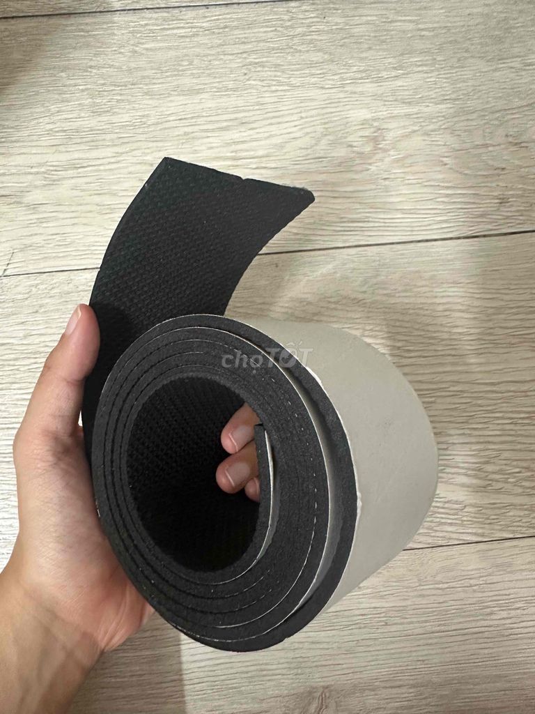Miếng dán đế giày chống trượt. Mua bán Giày dép tại Quận Tân Phú Tp Hồ Chí Minh được đăng bởi Châu Nguyễn hình 1