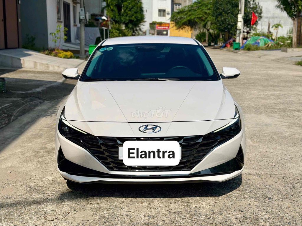 Hyundai Elantra 2024 1.6 Special