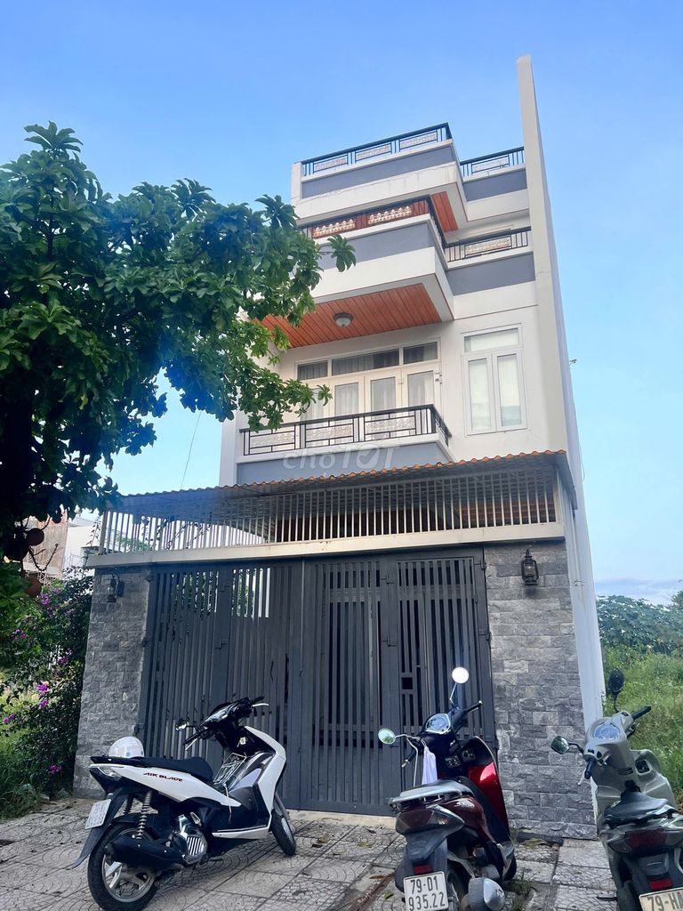Аренда · 5 комн. · 100 м² · Thành phố Nha Trang, ул. Mỹ Gia
