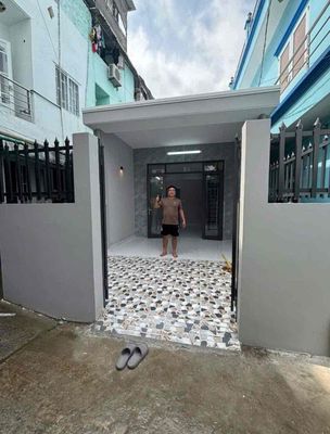 Аренда · 2 комн. · 80 м² · Huyện Nhà Bè, ул. Đường Huỳnh Tấn Phát