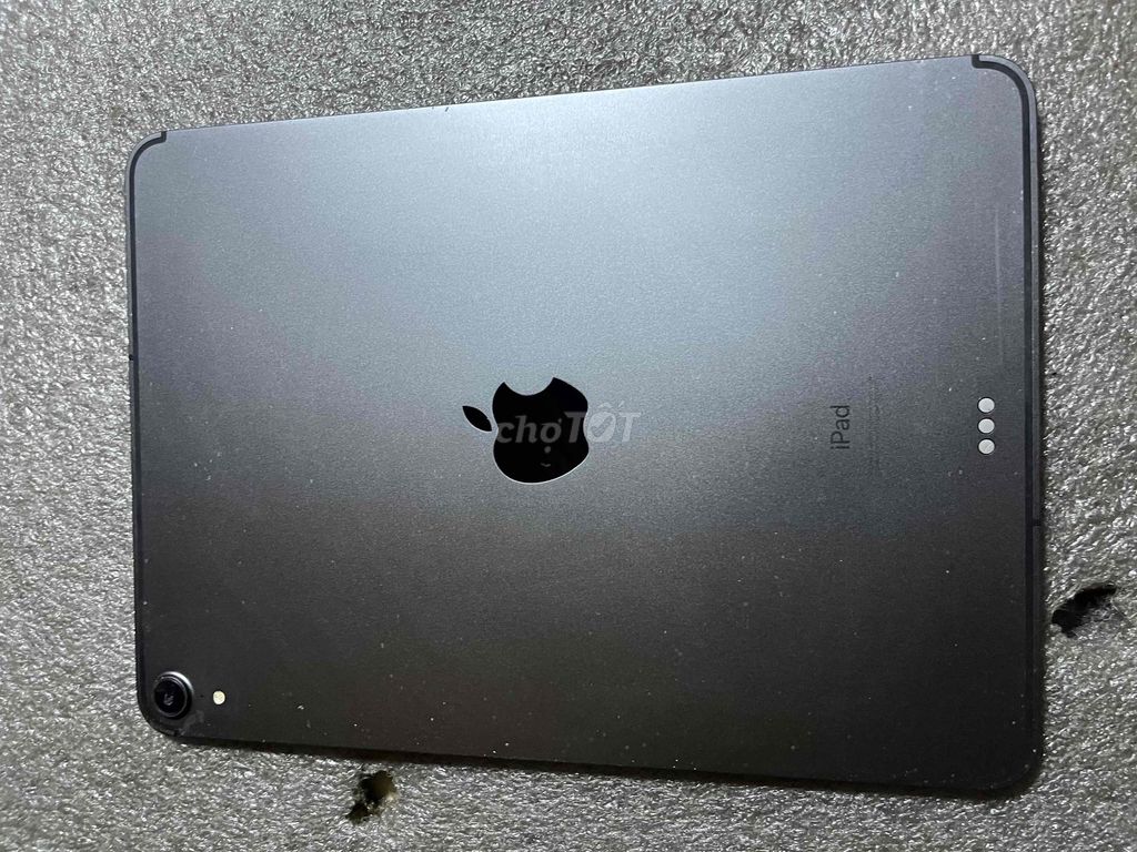 Apple iPad Pro 2018 11 inch 64GB 4G. Mua bán Máy tính bảng tại Quận Tân Phú Tp Hồ Chí Minh được đăng bởi minh huy hình 1