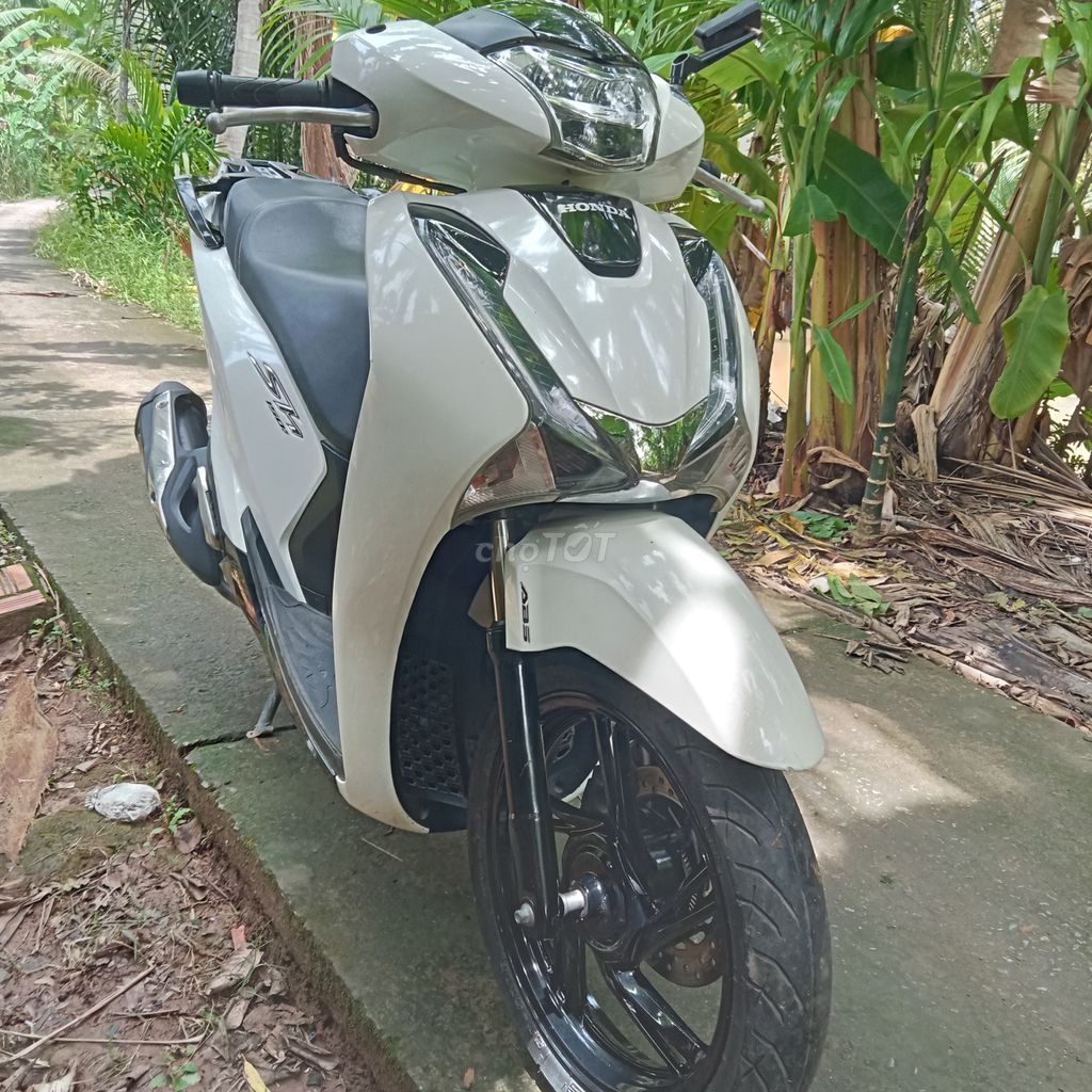 Bán xe sh150abs zin nguyên bản 2018. Mua bán Xe máy tại Huyện Kế Sách Sóc Trăng được đăng bởi Lamvulinh hình 1