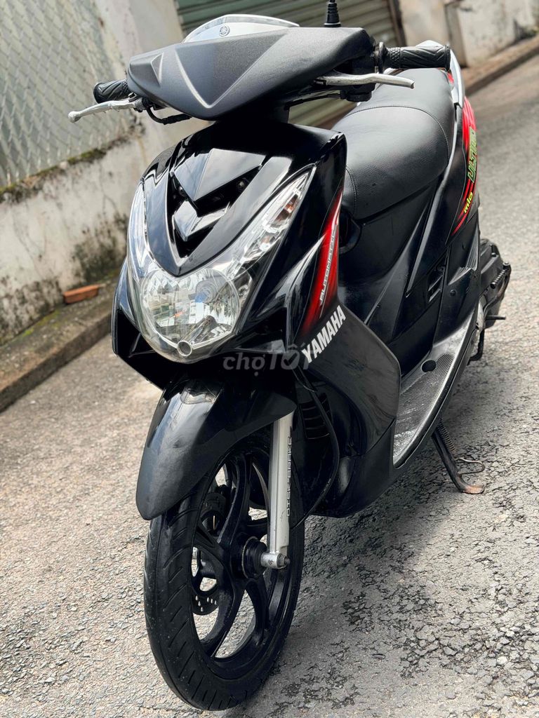 Скутер Yamaha Mio Ultimo черный