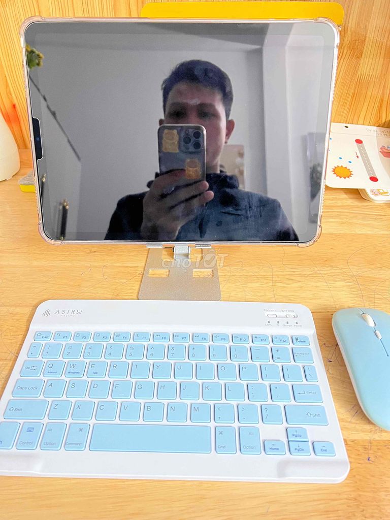 Ipad Air 5. Mua bán Máy tính bảng tại Huyện Bình Giang Hải Dương được đăng bởi Ϯóɕ Ɓạɕ hình 1