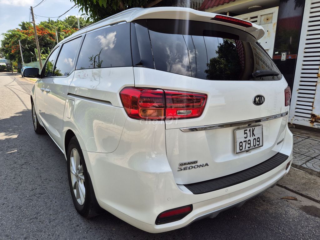 Kia Sedona 2019 photo 5