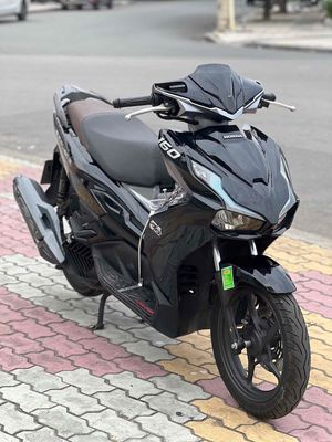 Honda AirBlade 160 ABS 2023 Đen bóng. Mua bán Xe máy tại Quận 11 Tp Hồ Chí Minh được đăng bởi Hưng Từ
