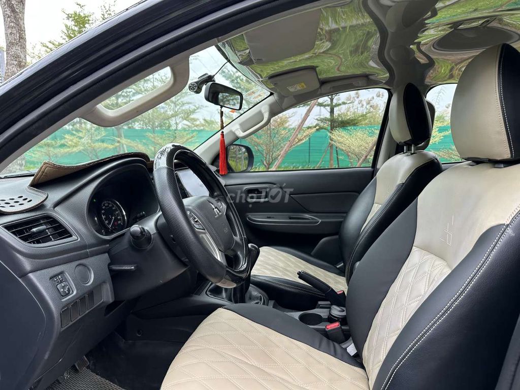 Mitsubishi Triton 2.4Mivec 2019MT xe đẹp k lỗi nhỏ. Mua bán Ô tô tại Quận Hà Đông Hà Nội được đăng bởi Hà Đông Car hình 6