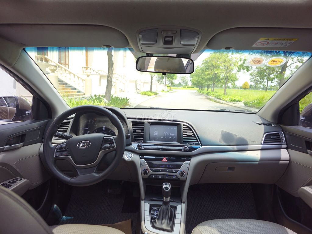 Hyundai Elantra 2017 1.6 AT - 80000 km. Mua bán Ô tô tại Thành phố Thủ Đức Tp Hồ Chí Minh được đăng bởi Phạm Thị Xuân Mai hình 8