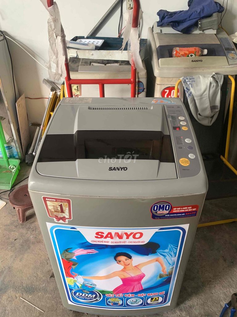 máy giặt sanyo dùng tốt còn zin bao lắp đặt