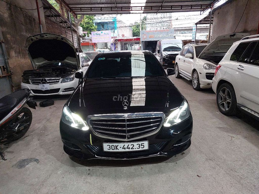 Mercedes Benz E Class 2013 - 140000 km