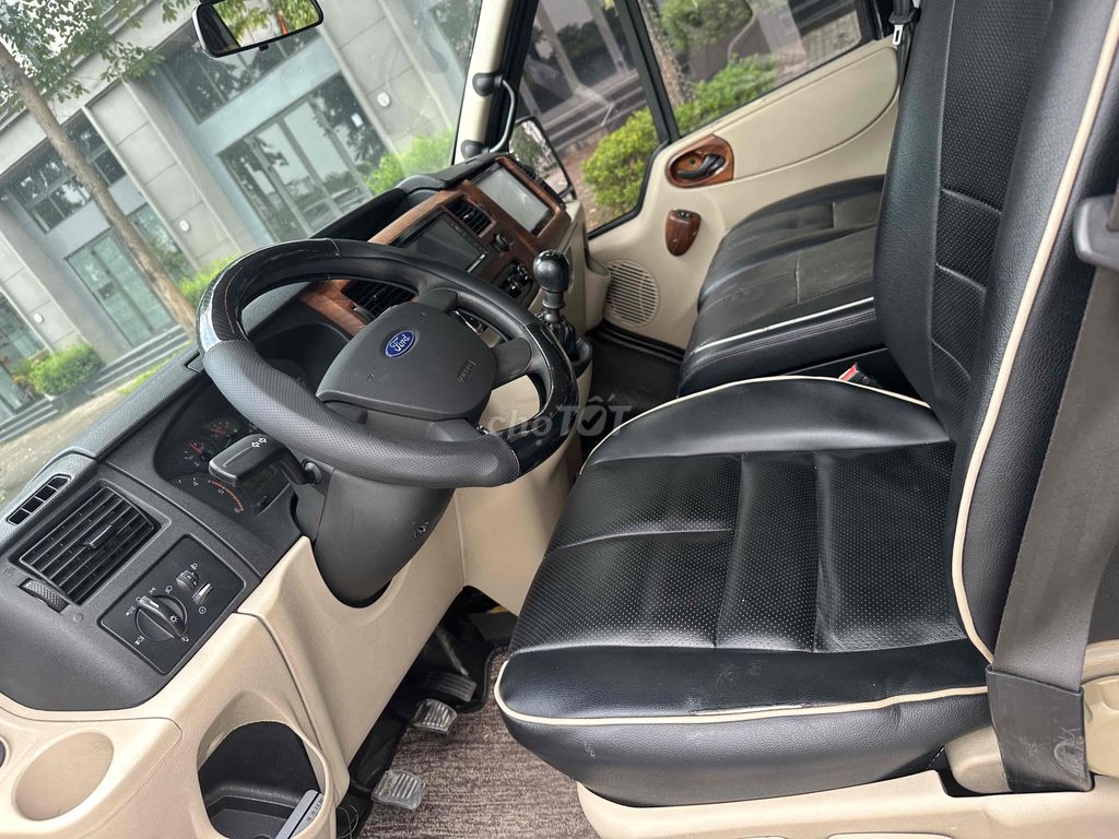 Ford Transit Dcar Limosin 10c - 2019 - 11000 km. Mua bán Ô tô tại Quận Long Biên Hà Nội được đăng bởi Nguyễn Văn Tuấn hình 6
