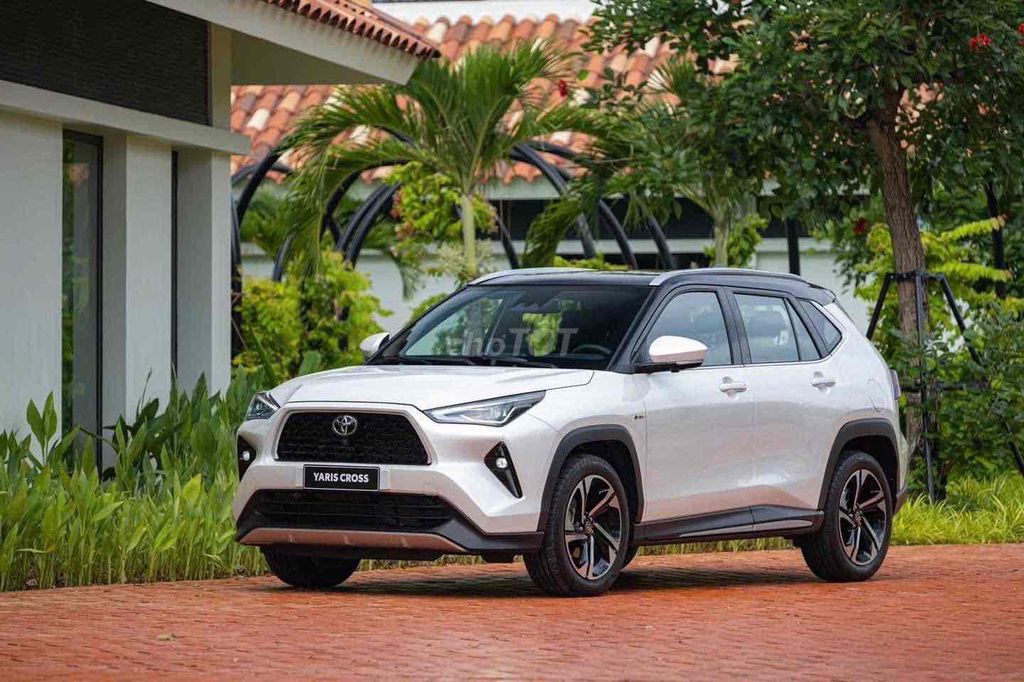 Toyota Yaris Cross 2026 Белый Индонезия