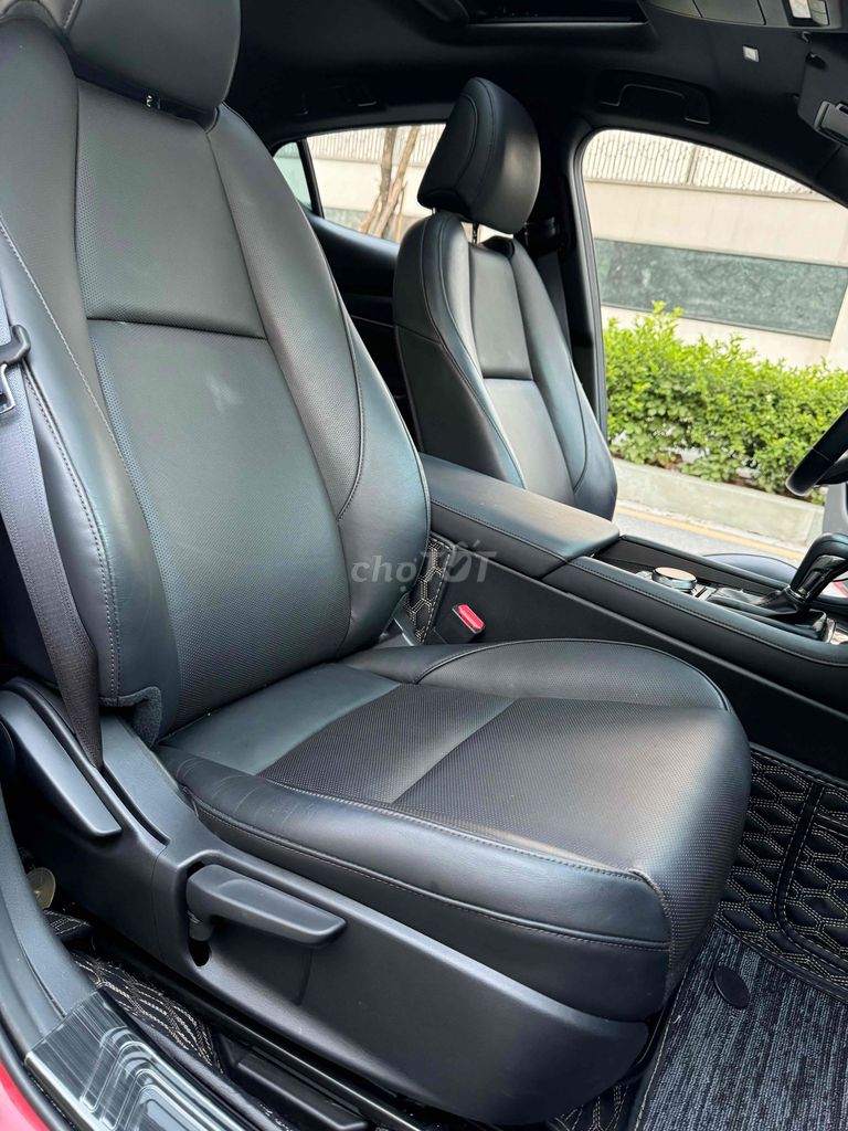 Mazda 3 2023 1.5L Sport Premium - 12222 km. Mua bán Ô tô tại Quận Hà Đông Hà Nội được đăng bởi Đoàn Minh Tiến hình 9