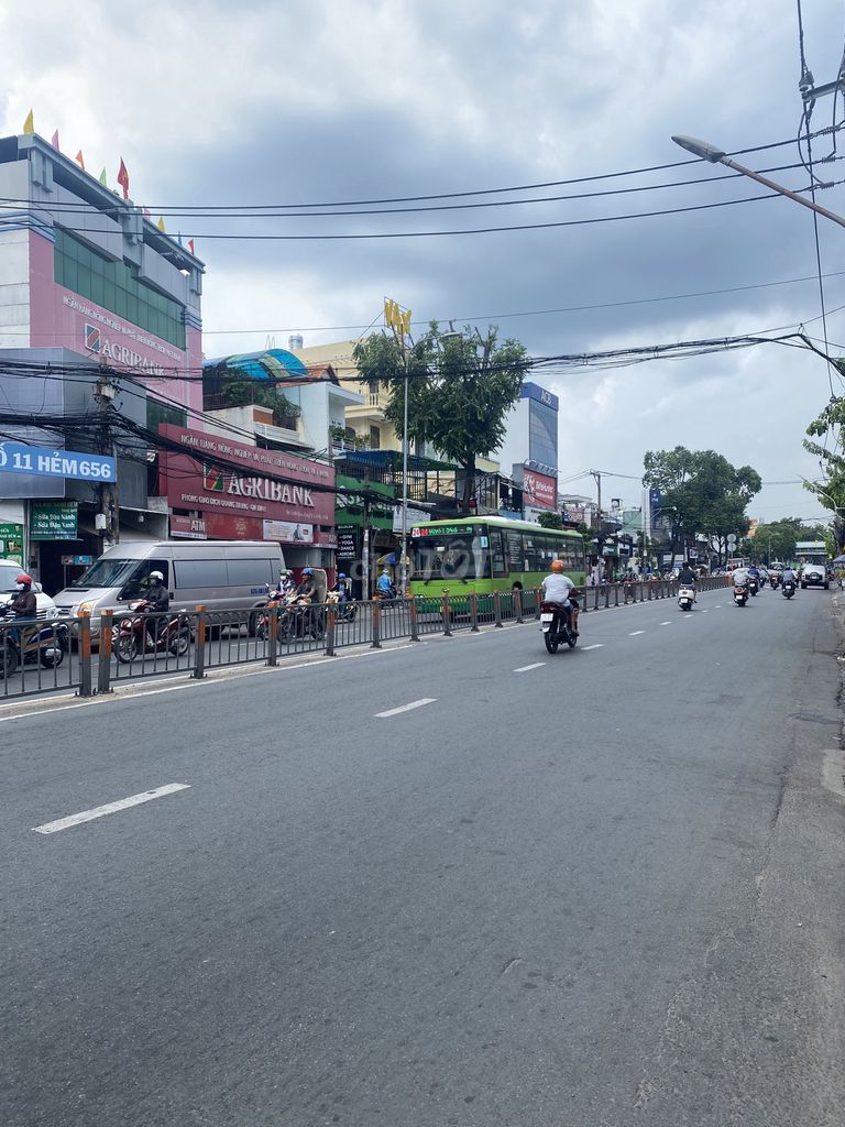 MẶT TIỀN QUANG TRUNG DIỆN TÍCH TỐT NGAY CHỢ HẠNH THÔNG TÂY