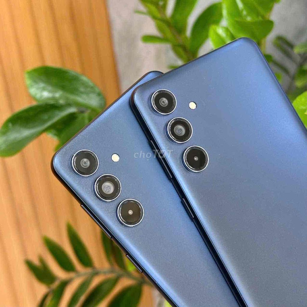 Galaxy M55 5G (8GB/256Gb) Snap 7Gen1 - Pin 5K. Mua bán Điện thoại tại Quận Gò Vấp Tp Hồ Chí Minh được đăng bởi TOTO MOBILE hình 1