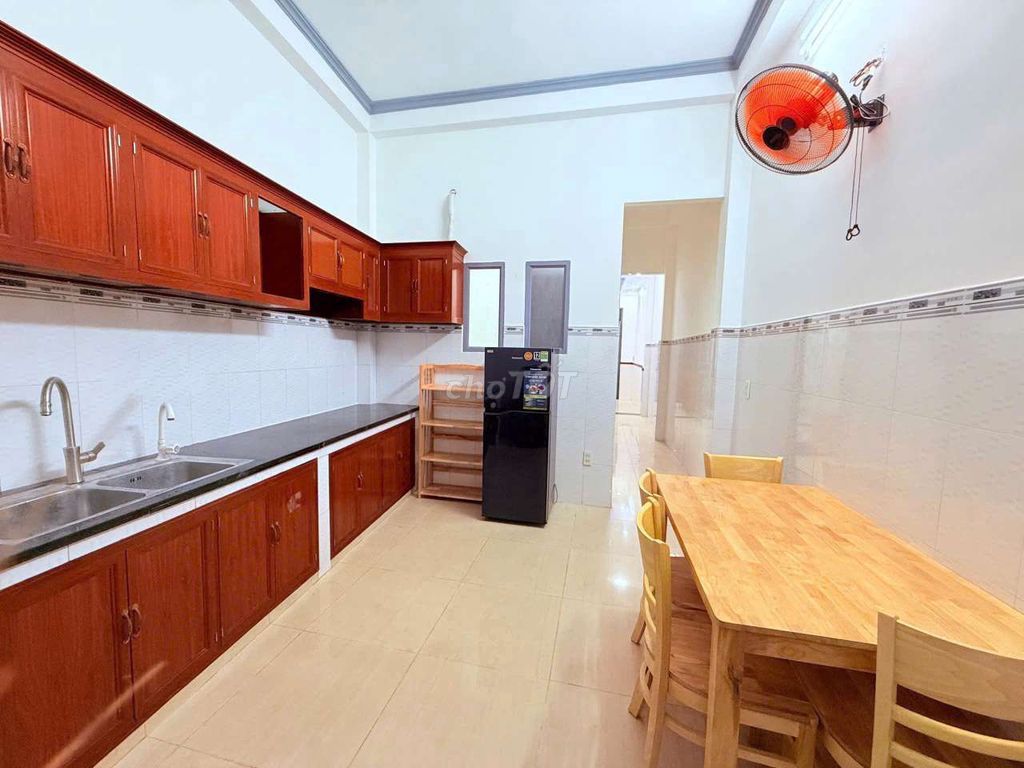 CHO THUÊ NHÀ NGUYÊN CĂN GIÁ RẺ NHÀ MỚI 100%