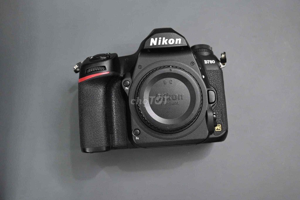 Nikon D780 đẹp đủ pk zin