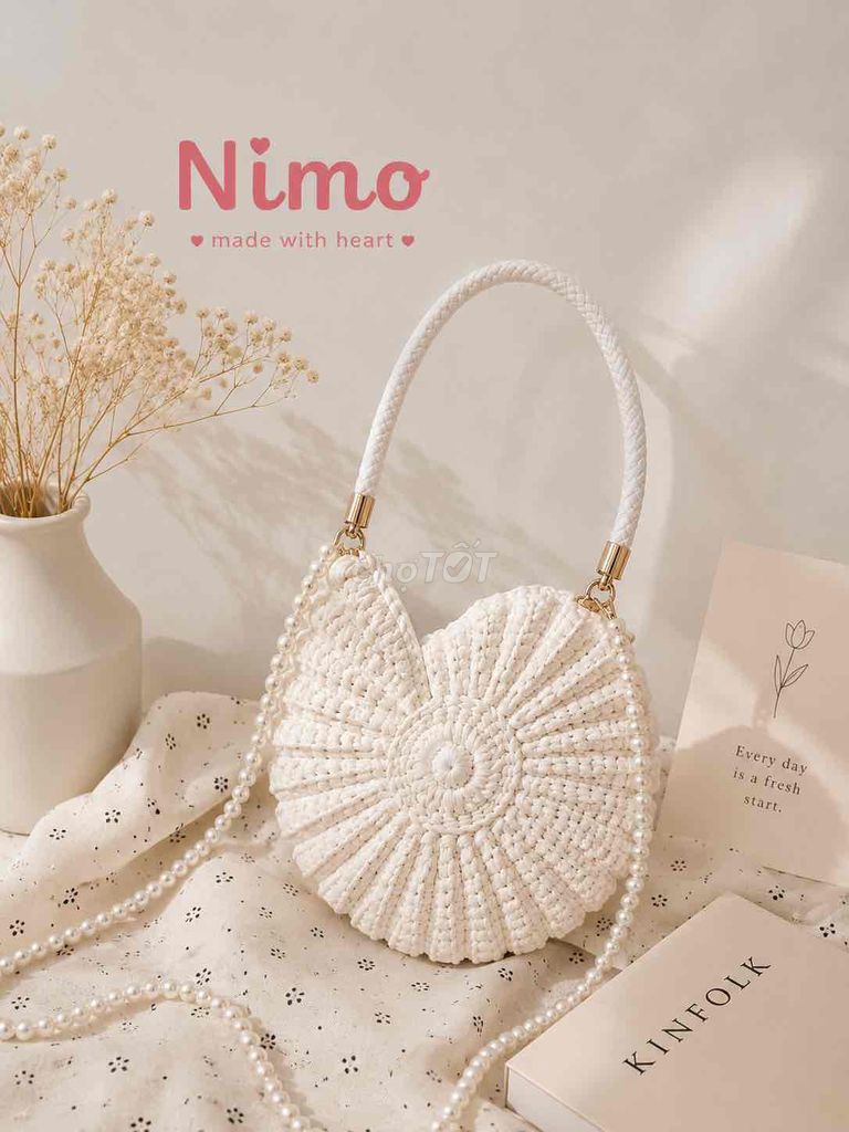 Túi xách Nimo Len Trắng Nữ. Mua bán Túi xách tại Quận Bắc Từ Liêm Hà Nội được đăng bởi Thanh Do Phuong hình 1
