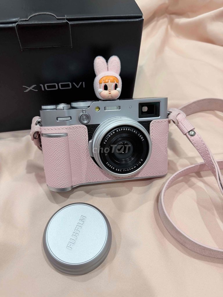 Máy ảnh Fujifilm X100VI Bạc. Mua bán Máy ảnh, Máy quay tại Huyện Gia Lâm Hà Nội được đăng bởi Bảo Ngọc hình 1
