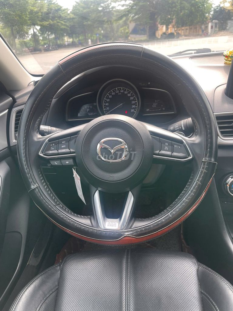 Mazda3Luxury sedan 2017 1.5 FL đã có ghế điện HIẾM. Mua bán Ô tô tại Quận Thanh Xuân Hà Nội được đăng bởi Vạn Phát  Auto hình 11