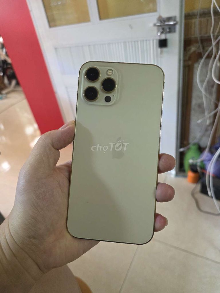 Apple iPhone 12 Pro Max 128GB Vàng Đã qua sử dụng. Mua bán Điện thoại tại Huyện Ý Yên Nam Định được đăng bởi TL shop hình 1