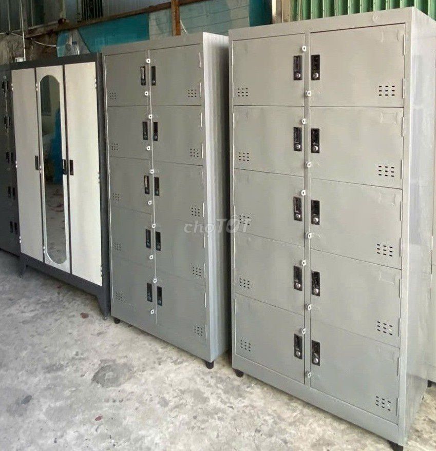 Tủ hồ sơ - Tủ sắt - Tủ locker - Tủ locker sắt. Mua bán Tủ, kệ gia đình tại Quận 8 Tp Hồ Chí Minh được đăng bởi Tổng Kho Nội Thất Sài Gòn hình 1