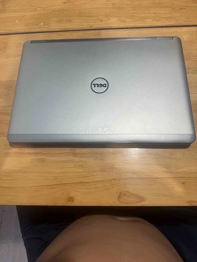 Dell Latitude 7440 i7 8GB/256GB SSD Xám. Mua bán Laptop tại Thành phố Biên Hòa Đồng Nai được đăng bởi Tây Đô hình 1