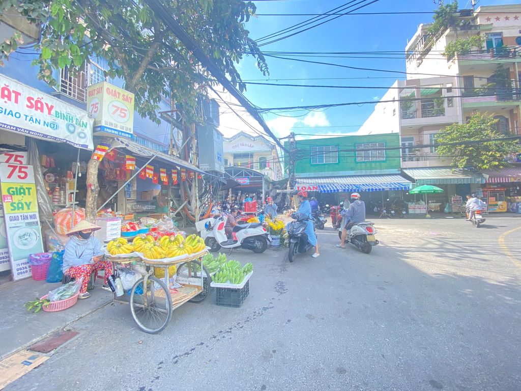 Cho thuê nhà Mặt tiền Phạm Văn Nghị–Khu vực đông đúc- ngay chợ Tân Lập. Cho thuê văn phòng, mặt bằng kinh doanh tại Quận Thanh Khê Đà Nẵng được đăng bởi Mr Kiệt Land hình 3