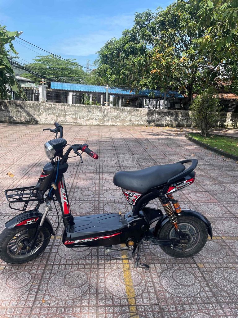 Xe đạp điện màu Đen. Mua bán Xe điện tại Thành phố Thuận An Bình Dương được đăng bởi Nguyễn Thị Thùy Trang hình 2