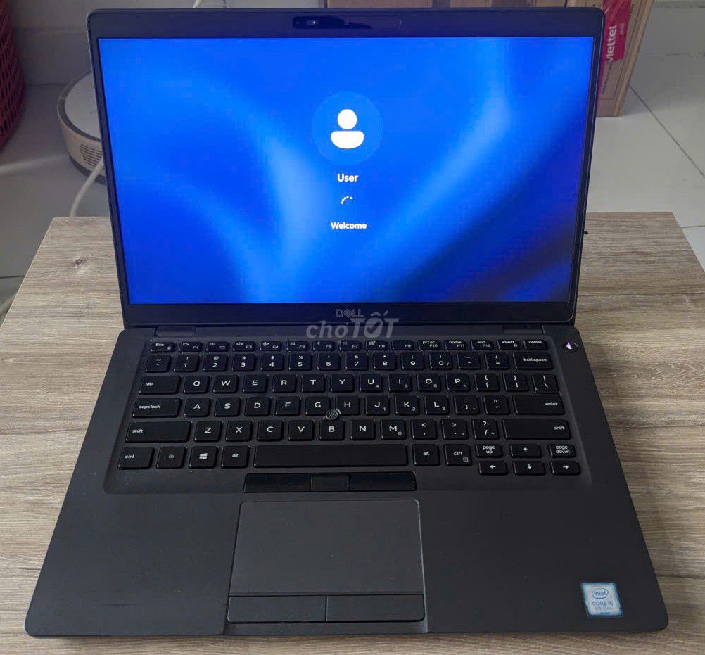 Dell Latitude 5400 màn hình touch công ty thanh lý. Mua bán Laptop tại Huyện Bình Chánh Tp Hồ Chí Minh được đăng bởi Phúc  hình 1