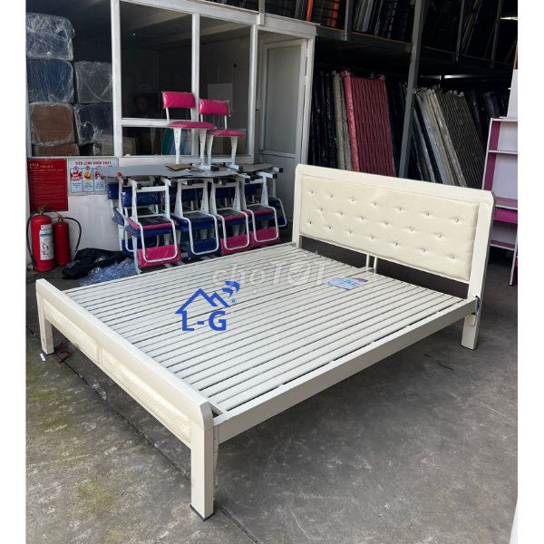 Giường Sắt Giường Sắt Giường Sắt Giường Sắt. Mua bán Giường, chăn ga gối nệm tại Thành phố Biên Hòa Đồng Nai được đăng bởi NỘI THẤT LÂM GIA PHÁT  hình 1