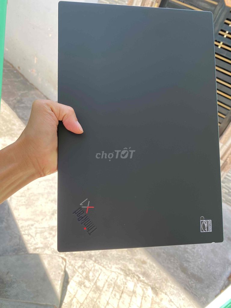 Lenovo ThinkPad X1 Carbon Gen 8. Mua bán Laptop tại Thành phố Phan Thiết Bình Thuận được đăng bởi Dung hình 1