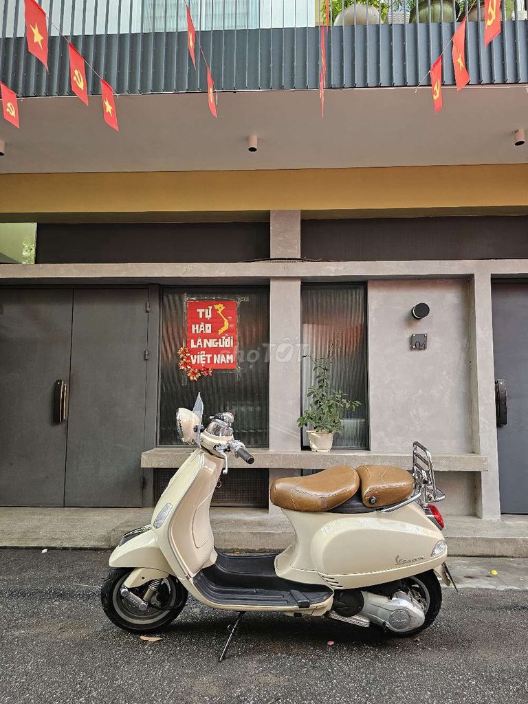 Vespa LXV 3vie 2016 đời chót. Mua bán Xe máy tại Quận Ba Đình Hà Nội được đăng bởi Việt hình 3