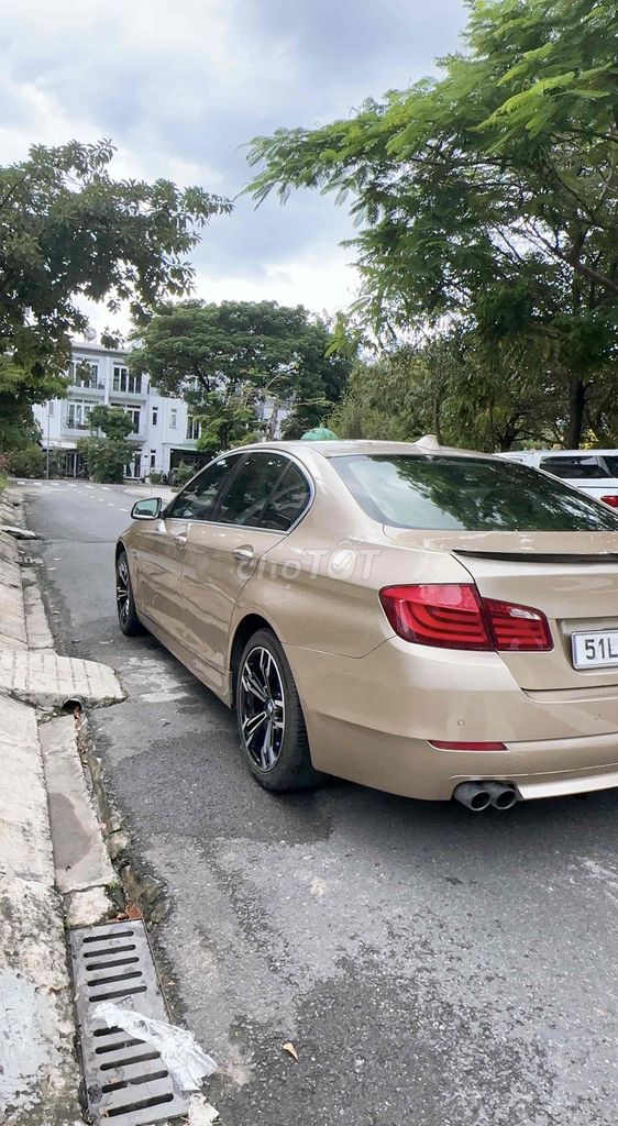 BMW 520i 2012 N20 Vàng cát chính chủ đứng tên. Mua bán Ô tô tại Quận 3 Tp Hồ Chí Minh được đăng bởi Gia Bảo hình 4