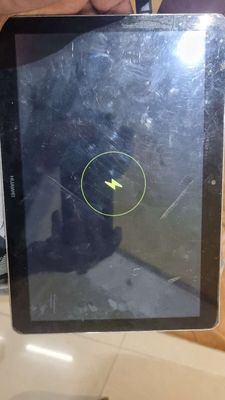 Xác máy tính bảng Huawei T3 lỗi như hình. Mua bán Máy tính bảng tại Quận Tân Phú Tp Hồ Chí Minh được đăng bởi HuynhGia