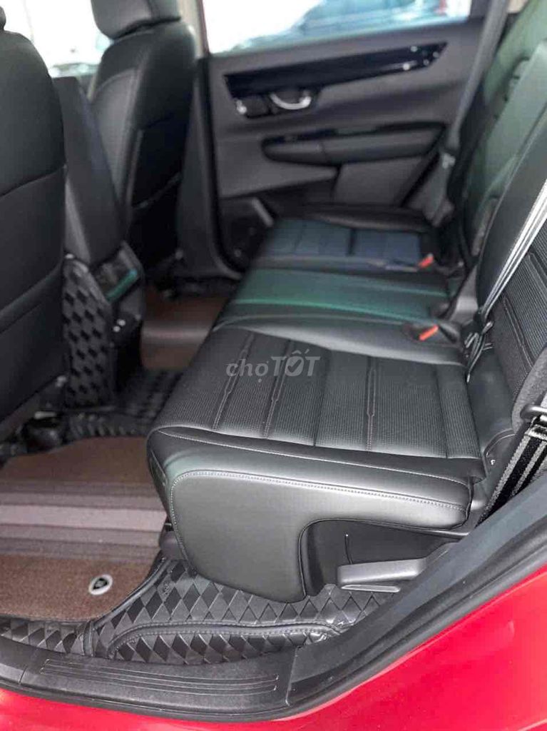 Honda CRV L 2024  - 21000 km - Xe Đẹp Bao check. Mua bán Ô tô tại Quận 7 Tp Hồ Chí Minh được đăng bởi Honda Ô Tô Sài Gòn Quận 7 hình 6