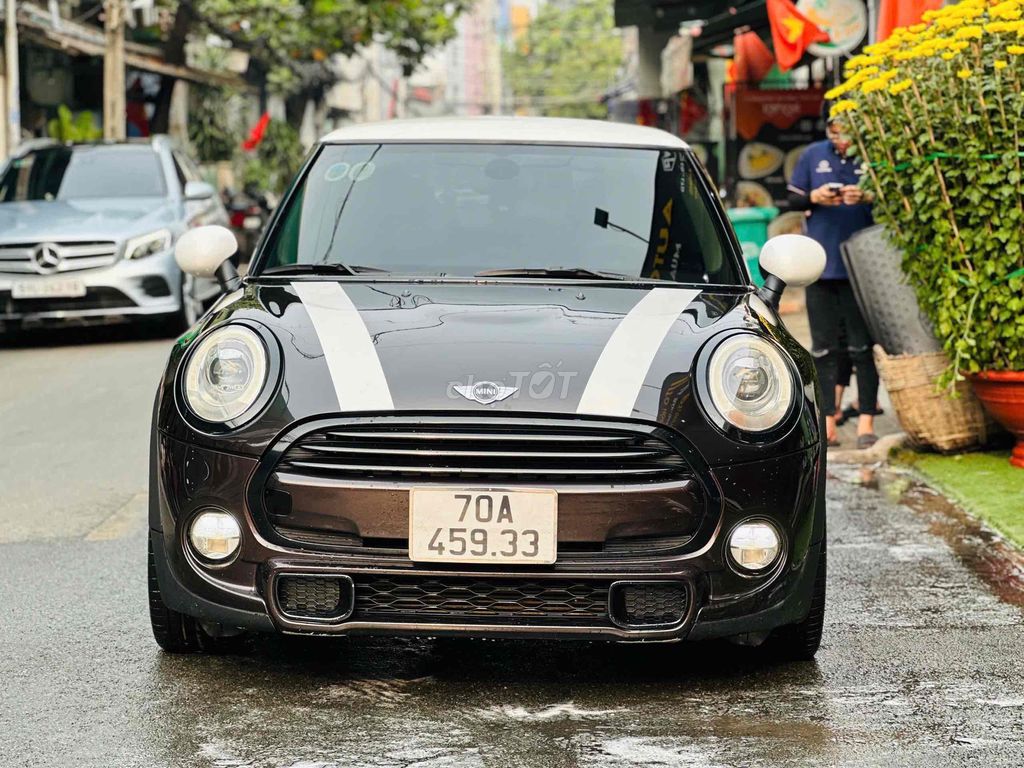 Mini Cooper 2015 - 77000 km