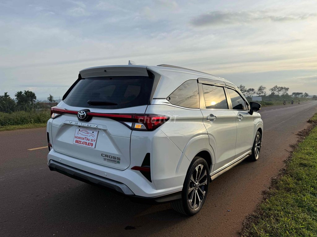 Toyota Veloz Cross 2022 CVT Top - 65000 km. Mua bán Ô tô tại Huyện Krông Búk Đắk Lắk được đăng bởi Tín Nguyễn hình 13