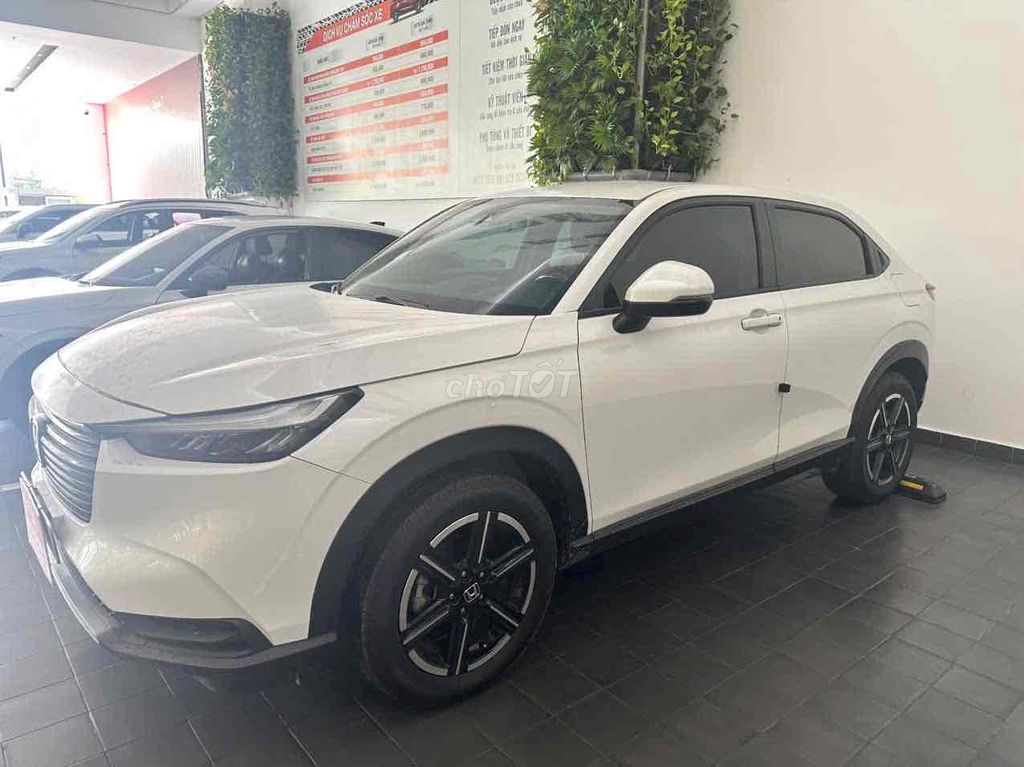 HONDA HRV G 2025 - Siêu Lướt 680 km. Mua bán Ô tô tại Quận 7 Tp Hồ Chí Minh được đăng bởi Showroom Honda Ôtô Sài Gòn Quận 7 hình 3