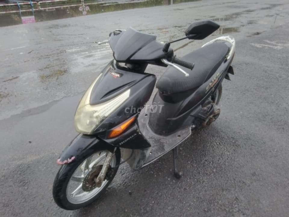 Click 2010 máy bao êm, mạnh, chạy ngon. Mua bán Xe máy tại Quận 7 Tp Hồ Chí Minh được đăng bởi Peter Trần hình 2