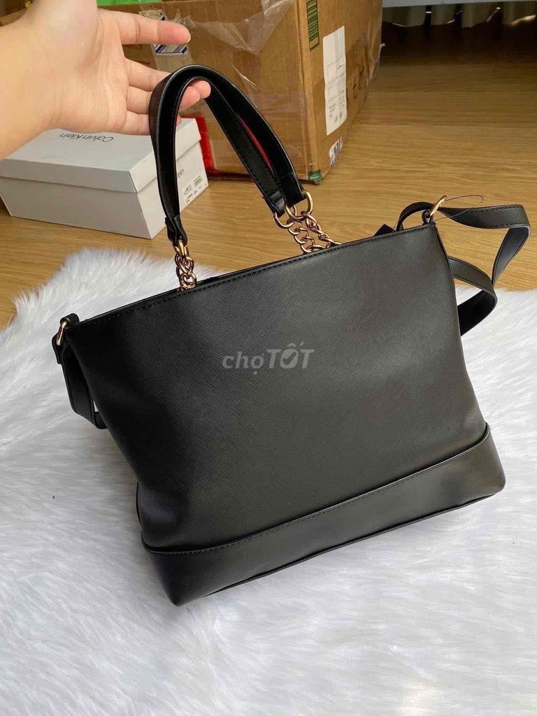 Túi xách Tommy Hilfiger Nữ Da Đen. Mua bán Túi xách tại Huyện Trảng Bom Đồng Nai được đăng bởi Shop Toàn Express Businesses hình 1