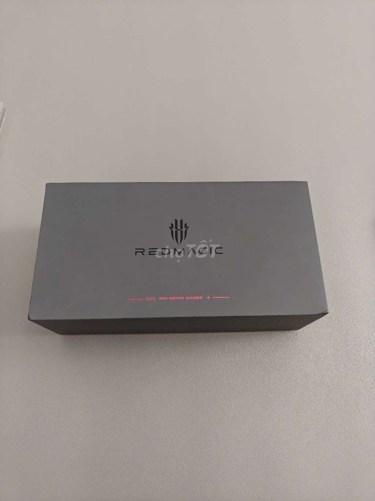Redmagic 11 Pro 16/512 Bạc Chính Hãng có GL. Mua bán Điện thoại tại Thành phố Thủ Đức Tp Hồ Chí Minh được đăng bởi AVG Mobile hình 1