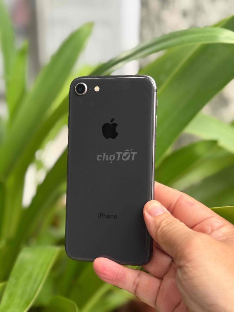 Apple iPhone 8 64GB Đen Đã sử dụng. Mua bán Điện thoại tại Huyện Hóc Môn Tp Hồ Chí Minh được đăng bởi Sonle hình 1