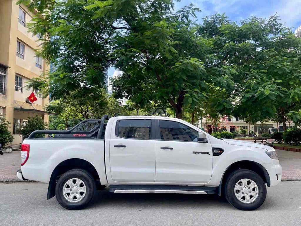 Ford Ranger XLS 2.2L 4x2 AT sx 2020 nhập khẩu. Mua bán Ô tô tại Quận Cầu Giấy Hà Nội được đăng bởi Cao Quý hình 5