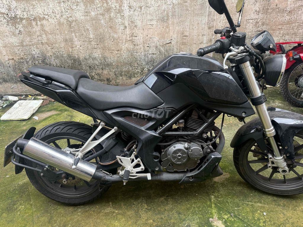 Benelli Tnt175. Mua bán Xe máy tại Quận 12 Tp Hồ Chí Minh được đăng bởi Tấn tài hình 1