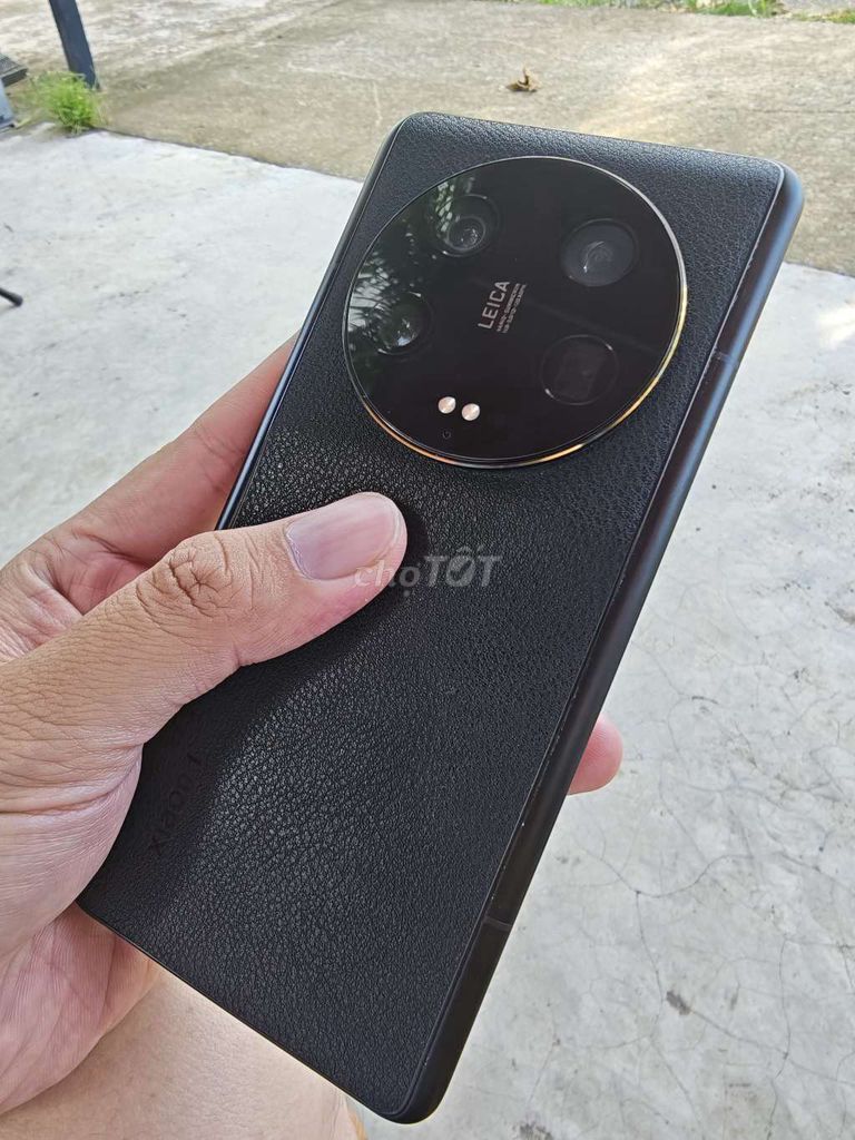 Xiaomi 13 Ultra 256GB Giao lưu . Mua bán Điện thoại tại Thành phố Thủ Đức Tp Hồ Chí Minh được đăng bởi HD MEDIA HCM hình 1
