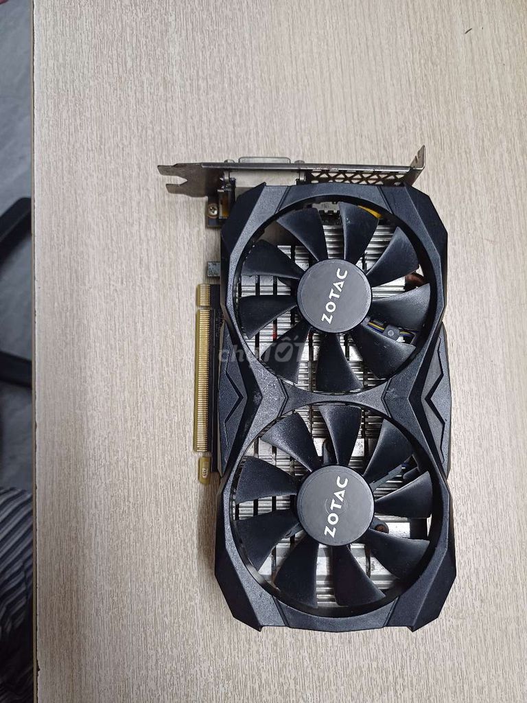 Card VGA ZOTAC GTX 1060 3GB Zin Đẹp