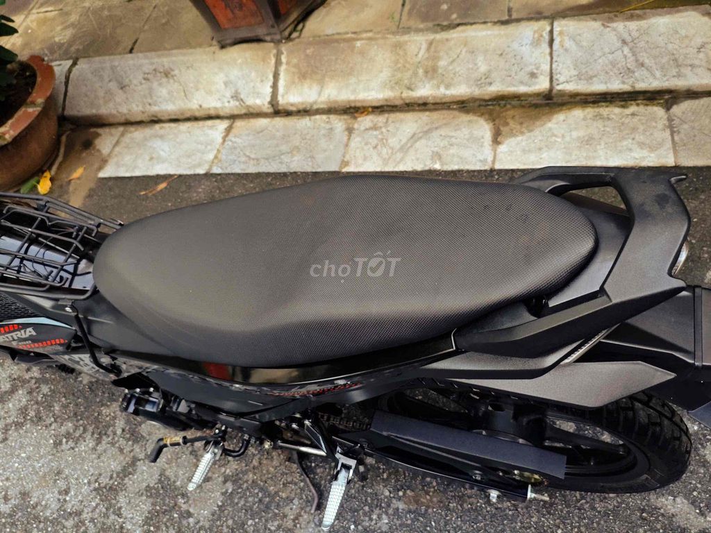 Suzuki Satria 150 FI Xe mới -Xe Hải quan lướt. Mua bán Xe máy tại Quận Cầu Giấy Hà Nội được đăng bởi Tong motor xe may hình 10