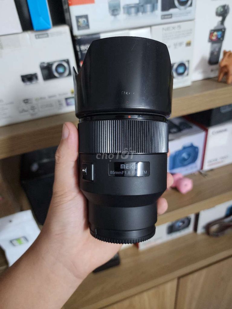 Ống kính Meike 85F1.8 Đen. Mua bán Máy ảnh, Máy quay tại Quận Hải Châu Đà Nẵng được đăng bởi Vinh Máy Ảnh hình 1