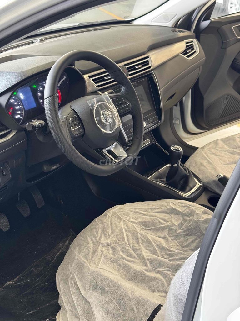 MG5 Mt Trắng vin 24 chỉ từ 90tr nhận xe. Mua bán Ô tô tại Quận 6 Tp Hồ Chí Minh được đăng bởi Mai Trinh MG Kinh Dương Vương hình 4